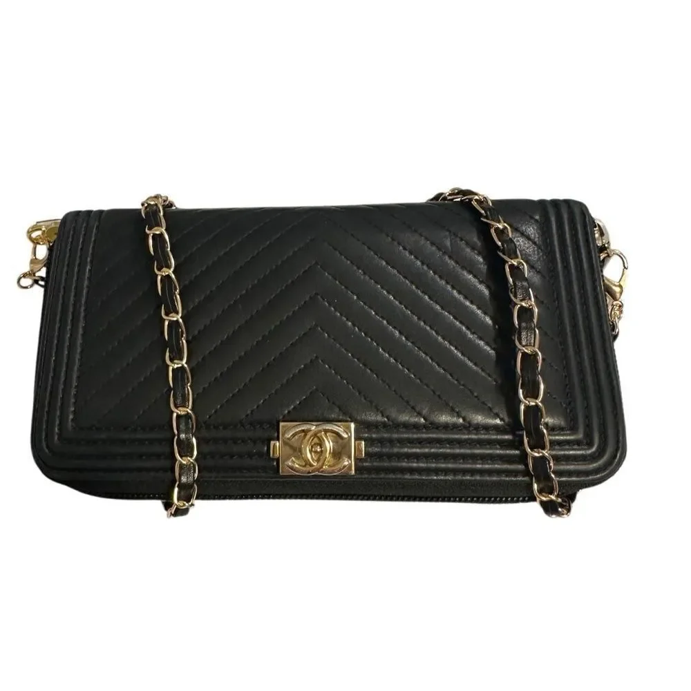 Chanel Black and Gold Quilted Clutch